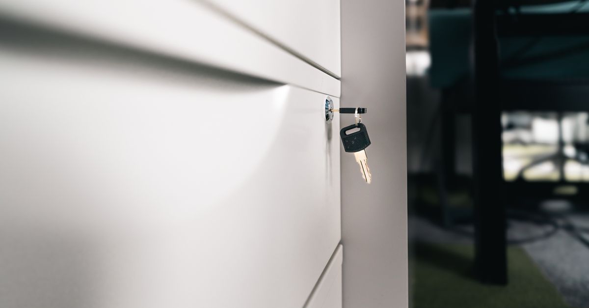 front door lock key — Bushwick NY Locksmith